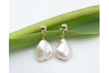 White Small Keshi Baroque Pearl Drop Earrings