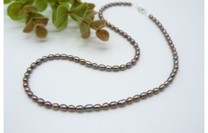 SALE OFFER - Bronze/Green Smallest Oval Pearl Necklace